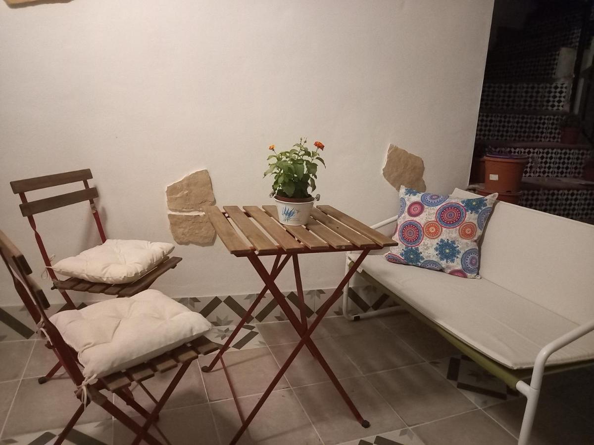 Guesthouse Jazmines Mozarabes # Wifi Baena Zewnętrze zdjęcie